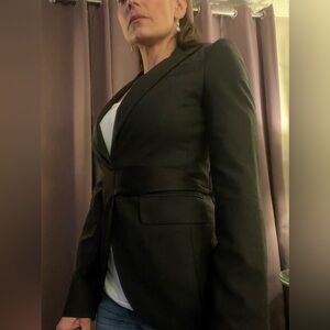 BCBGMaxAzria Black Tailored Blazer with wraparound ribbon that ties in the back